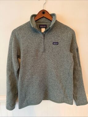 Patagonia women’s better sweater  Quarter-Zip Fleece Pullover - green gray color